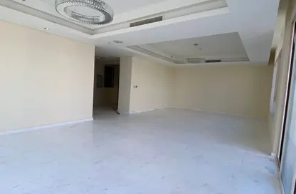 دوبلكس - 4 غرف نوم - 5 حمامات للبيع في كريستال ريزيدنس - جزيرة جيوان - جزيرة اللؤلؤة - الدوحة