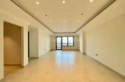 Apartment - 2 Bedrooms - 3 Bathrooms for rent in East Porto Drive - Porto Arabia - The Pearl Island - Doha