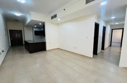 Apartment - 3 Bedrooms - 3 Bathrooms for rent in Al Sadd Road - Al Sadd - Doha