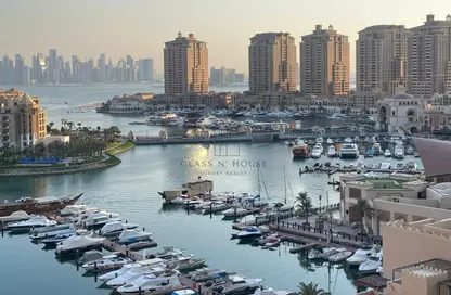 شقة - غرفة نوم - 2 حمامات للايجار في طريق بورتو الشرقي - بورتو أرابيا - جزيرة اللؤلؤة - الدوحة