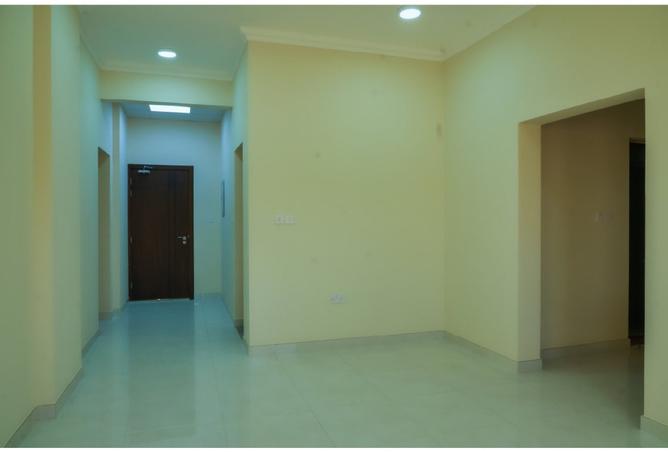 953270 - Property Image 2