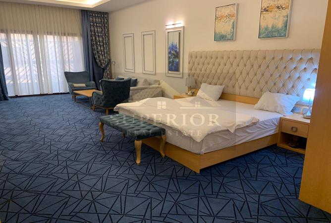 933762 - Property Image 2