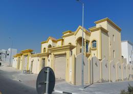 Villa - 6 bedrooms - 5 bathrooms for rent in Muraikh - AlMuraikh - Doha