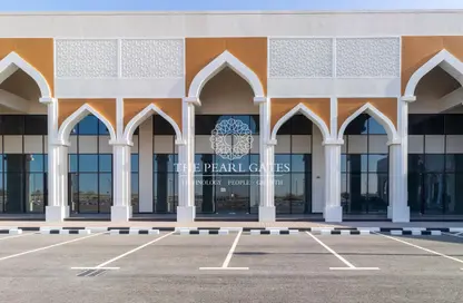 محل - استوديو - 1 حمام للايجار في شارع الصناعية الشرقي - بركة العوامر - الوكرة