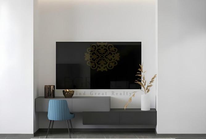 992241 - Property Main Image