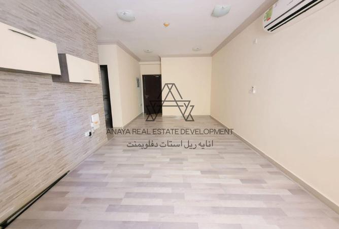939344 - Property Image 2