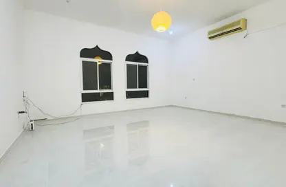 شقة - غرفة نوم - 1 حمام للايجار في فلل عين خالد - عين خالد - الدوحة