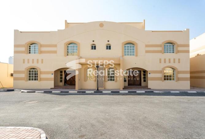 975777 - Property Main Image