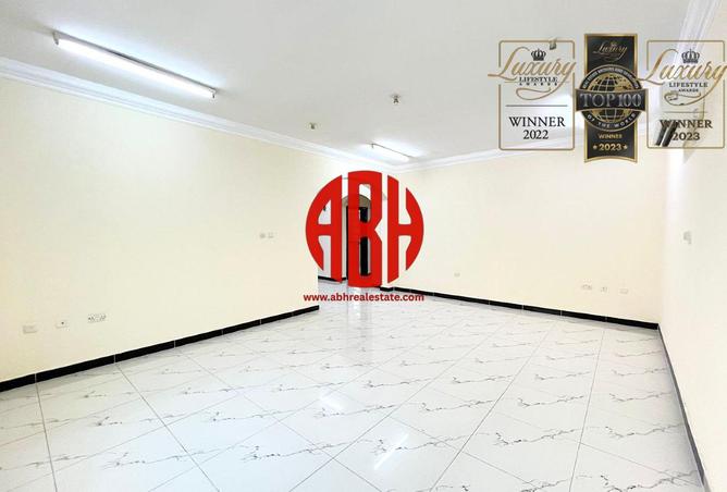 961168 - Property Main Image