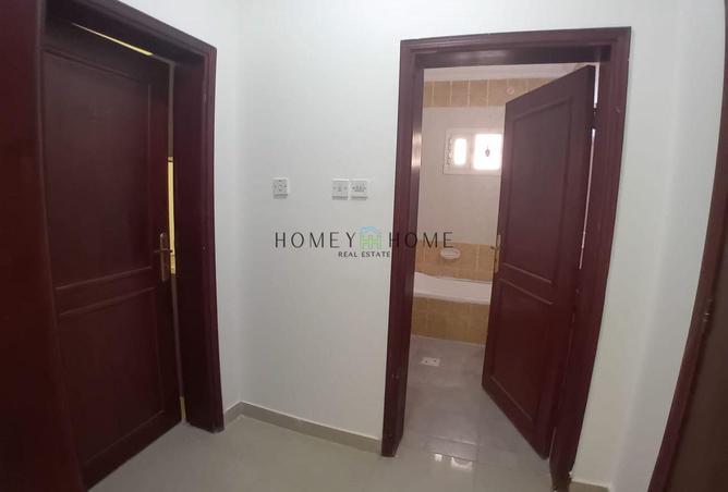 1004483 - Property Image 3