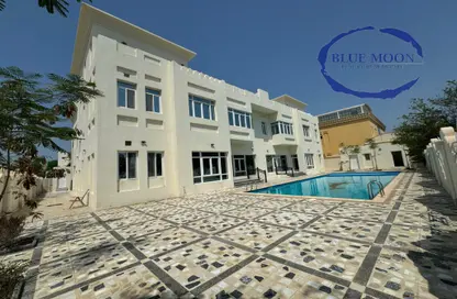 Villa - 5 Bedrooms - 5 Bathrooms for rent in Legtaifiya Lagoon - West Bay - Doha