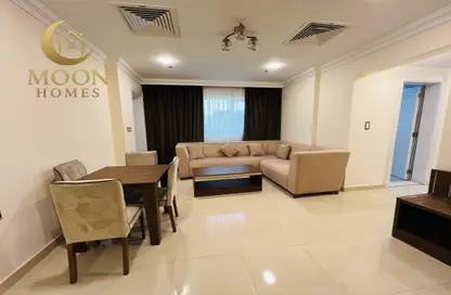 شقة - 2 غرف نوم - 2 حمامات للايجار في فريج عبد العزيز - فريج عبد العزيز - الدوحة