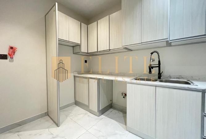 999868 - Property Image 3