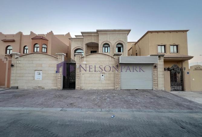 965549 - Property Image 2