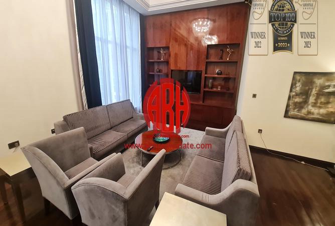 Apartment - 2 Bedrooms - 3 Bathrooms for rent in Navigation Tower - West Bay - West Bay - Doha