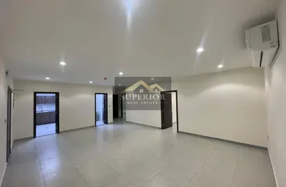 Apartment - 3 Bedrooms - 2 Bathrooms for rent in Fereej Bin Mahmoud - Doha