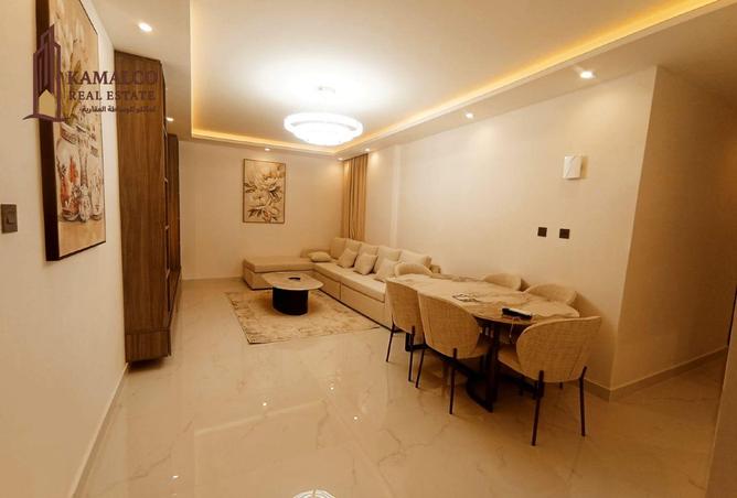 960445 - Property Image 3