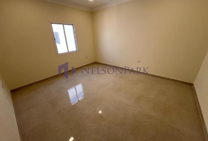 1005454 - Property Image 3