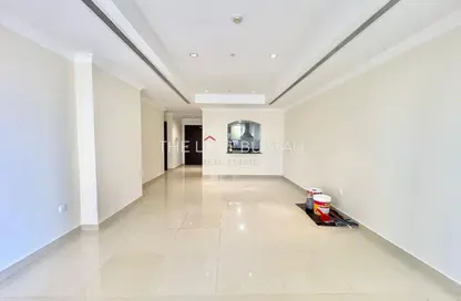 Apartment - 1 Bedroom - 2 Bathrooms for sale in East Porto Drive - Porto Arabia - The Pearl Island - Doha