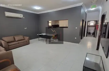 Apartment - 2 Bedrooms - 2 Bathrooms for rent in Al Kheesa - Al Kheesa - Umm Salal Mohammed
