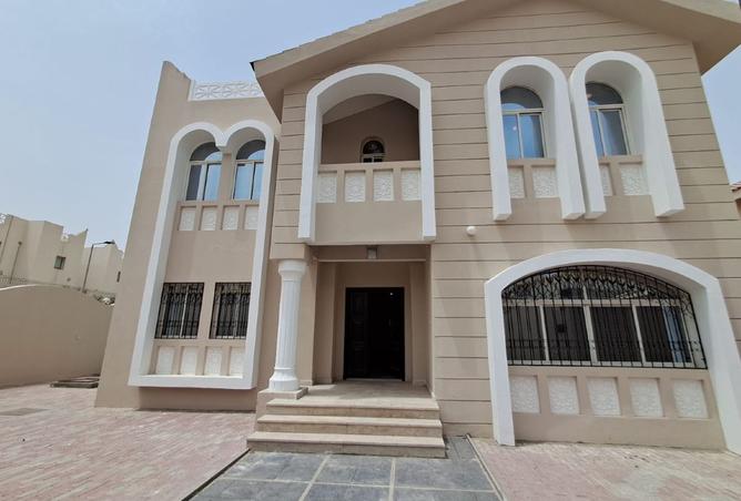 978914 - Property Image 2