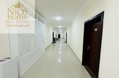 شقة - 2 غرف نوم - 2 حمامات للايجار في شارع كليب - شارع كليب - الدوحة
