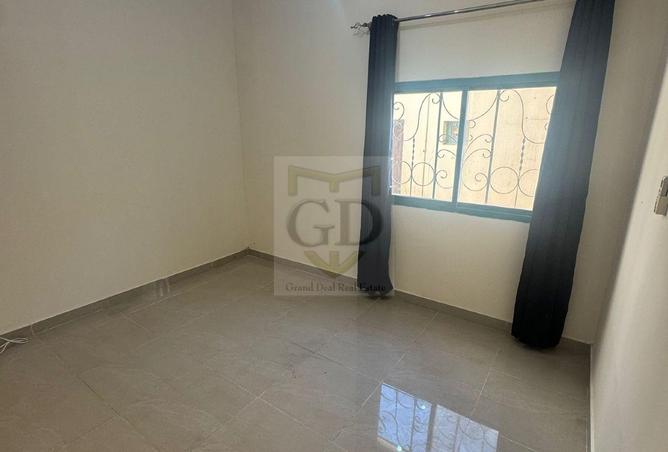 999900 - Property Image 3