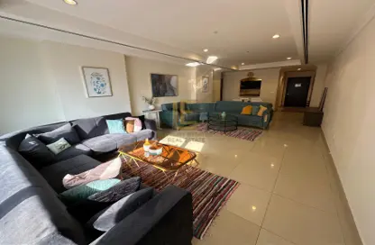 Apartment - 1 Bedroom - 2 Bathrooms for rent in East Porto Drive - Porto Arabia - The Pearl Island - Doha