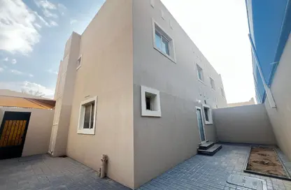 Villa - 3 Bedrooms - 3 Bathrooms for rent in Al Gharrafa - Al Gharrafa - Doha