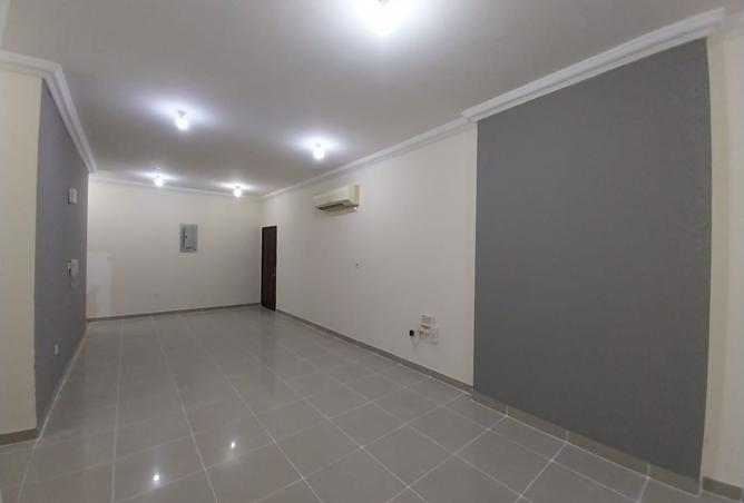 980180 - Property Image 3