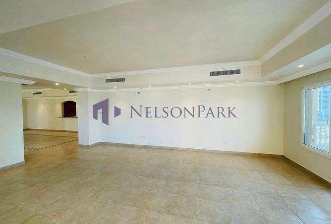 958351 - Property Image 3