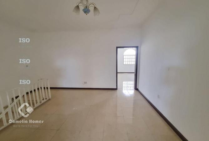 966688 - Property Image 3