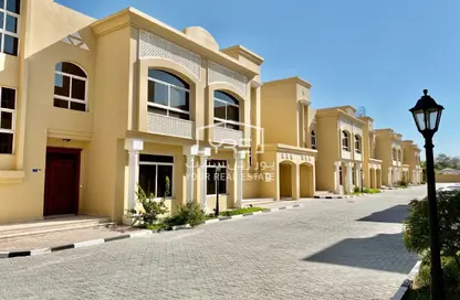 Villa - 4 Bedrooms - 4 Bathrooms for rent in Wadi Al Markh - Muraikh - AlMuraikh - Doha