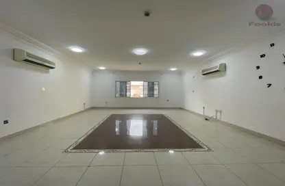 Apartment - 3 Bedrooms - 3 Bathrooms for rent in Tadmur Street - Old Airport Road - Doha