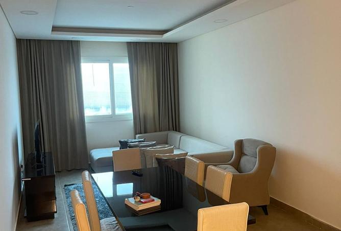 982749 - Property Main Image