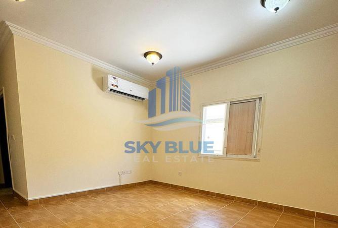 903065 - Property Main Image