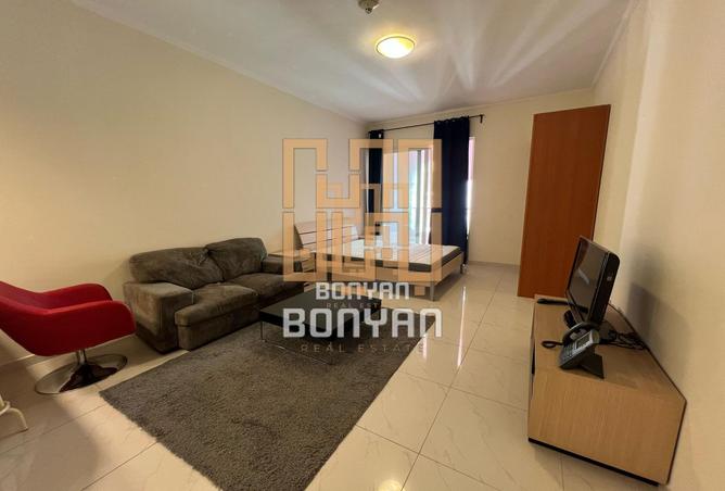 Apartment - Studio - 1 Bathroom for rent in Viva Central - Viva Bahriyah - The Pearl Island - Doha