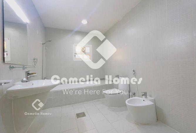 952847 - Property Image 2