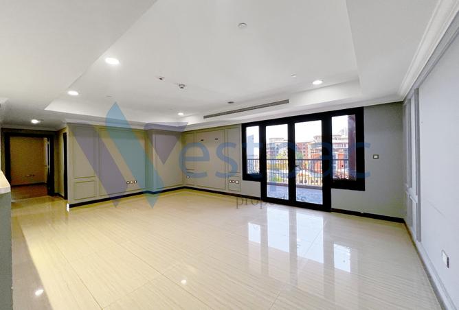 883391 - Property Image 2