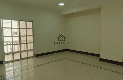 Apartment - 2 Bedrooms - 2 Bathrooms for rent in Anas Street - Fereej Bin Mahmoud North - Fereej Bin Mahmoud - Doha