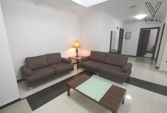 875485 - Property Image 2