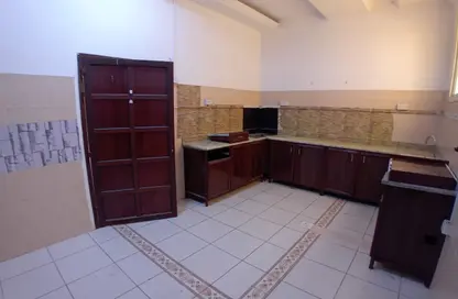 Apartment - 2 Bedrooms - 1 Bathroom for rent in Al Thumama - Al Thumama - Doha
