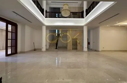 Villa - 7 Bedrooms for rent in Lusail City - Lusail