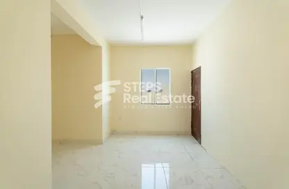 شقة - غرفة نوم - 1 حمام للايجار في منطقة مويثر - الريان - الدوحة