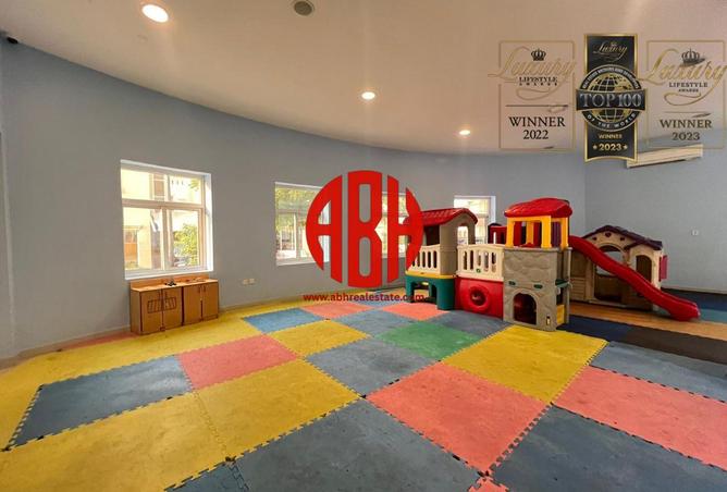 970544 - Property Image 3