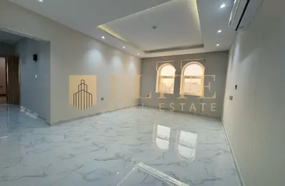 Apartment - 2 Bedrooms - 3 Bathrooms for rent in Madinat Khalifa Building 58 - Madinat Khalifa South - Madinat Khalifa - Doha