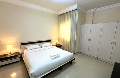 Apartment - 2 Bedrooms - 2 Bathrooms for rent in Mirage Residence 2 - Al Mansoura - Doha