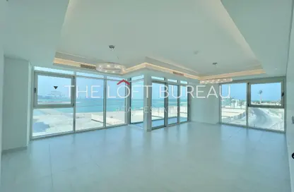 Apartment - 2 Bedrooms - 4 Bathrooms for sale in Gewan Island - The Pearl Island - Doha