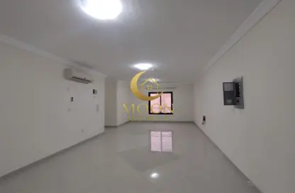 Apartment - 2 Bedrooms - 2 Bathrooms for rent in Fereej Bin Mahmoud - Doha