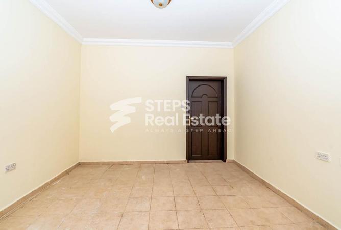 955175 - Property Image 3